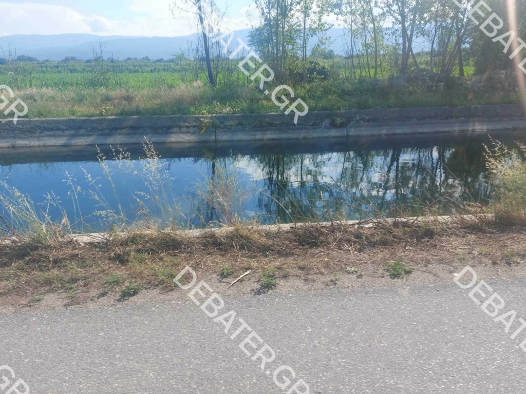 Το αρδευτικό “κανάλι του θανάτου” για τους οδηγούς στη Νάουσα – Πνίγηκε 75χρονος (pics)