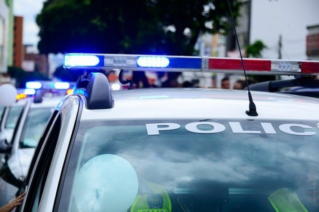 Σε ψυχιατρικό νοσοκομείο οδηγήθηκε ένας άνδρας μετά την επίθεση με μαχαίρι σε πανεπιστήμιο στη Γερμανία