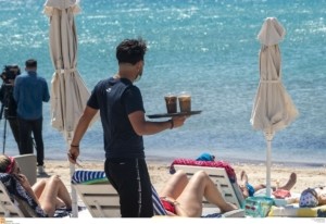 Απεργία στον κλάδο του τουρισμού στις 25 Φεβρουαρίου – Τι ζητούν