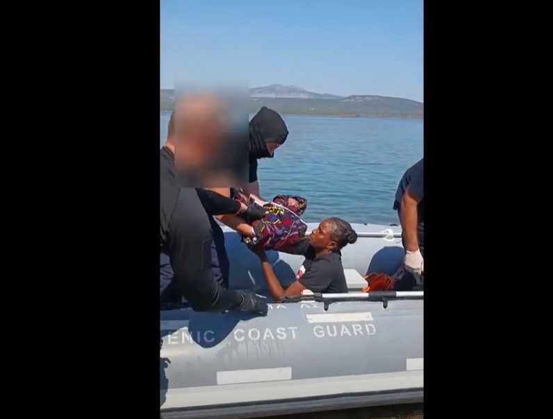 Καρέ καρέ η συγκλονιστική επιχείρηση διάσωσης του μωρού που γεννήθηκε σε βραχονησίδα – Τα βίντεο ντοκουμέντο