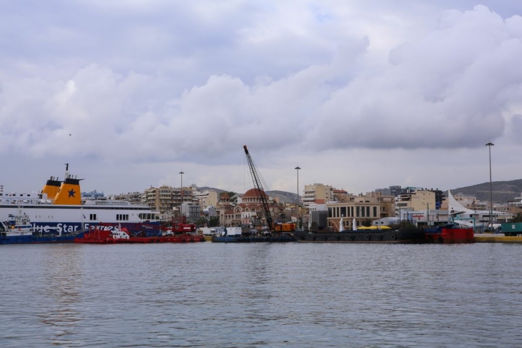 Το μεσημέρι της Τετάρτης το δρομολόγιο του “Διονύσιος Σολωμός” – Καλά στην υγεία του ο ναυτικός που τραυματίστηκε