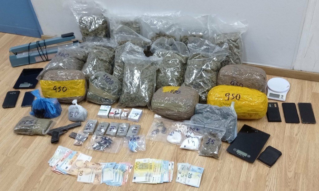 Εξαρθρώθηκε εγκληματική ομάδα για τοκογλυφία και εκβίαση στο Ηράκλειο – Διαπιστώθηκαν εκατοντάδες χιλιάδες ευρώ σε τραπεζικούς λογαριασμούς