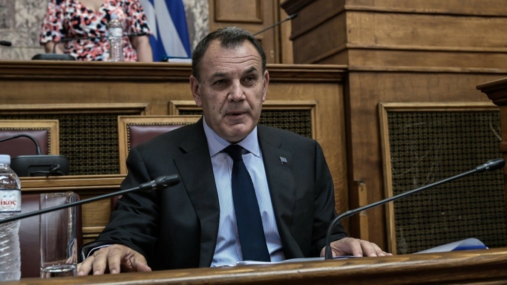 Παναγιωτόπουλος: Παγώνει η επεξεργασία αιτήσεων ασύλου από Σύρους πρόσφυγες