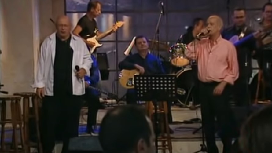“Για να σ’ εκδικηθώ” – Το ντουέτο Μητροπάνου και Παπαδόπουλου που ήρθε από το… πουθενά (vid)
