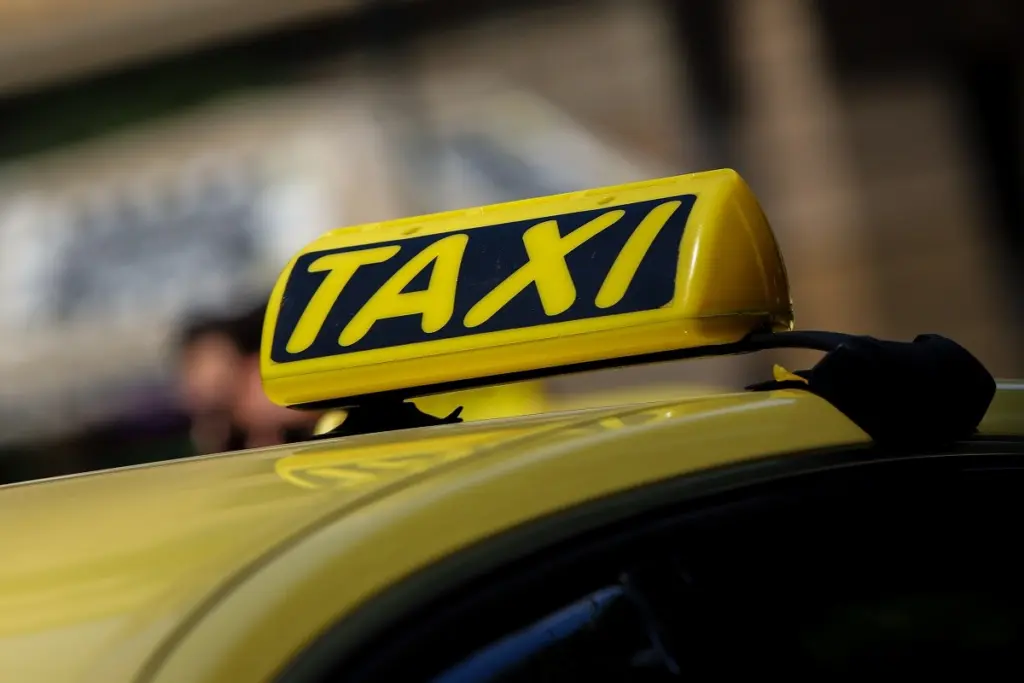 Απίθανες καταστάσεις για παντρεμένο ζευγάρι στα Χανιά – Πήρε ταξί και κατέληξε με τραύματα στο νοσοκομείο