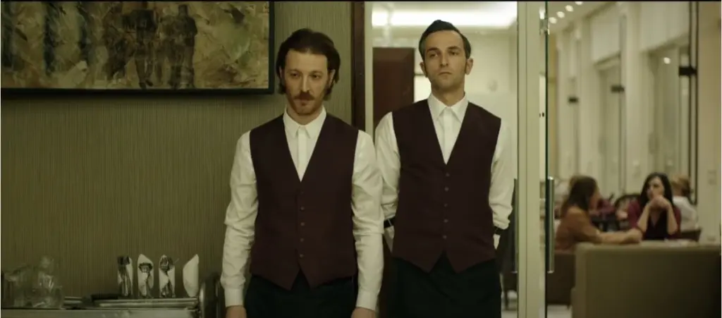 Έσπασε το “ρόδι” η ταινία “The Waiter” – Η πρώτη ελληνική παραγωγή στο Netflix είναι γεγονός