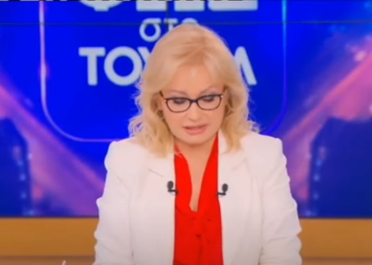 Το “έκαψε” η Αγγελική Νικολούλη – Χορεύει ζεϊμπέκικο και γλεντάει ξέφρενα σε ρεμπετάδικο (vid)