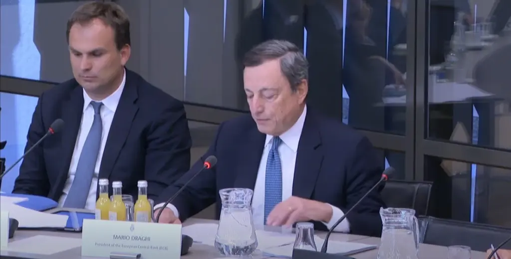 “Καρφώνει” τη Ρωσία ο Μάριο Ντράγκι για το φυσικό αέριο – “Ψέμα” το τεχνικό πρόβλημα για τη μείωση των εξαγωγών