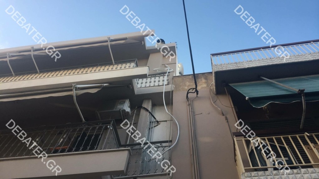 Σοκαριστική μαρτυρία για τον αστυνομικό στο Αιγάλεω – “Ακούσαμε το μπαμ και τον είδαμε μέσα στα αίματα”