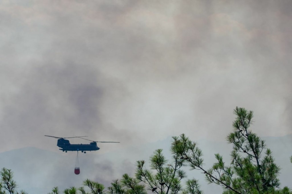 Μήνυμα 112 για εκκένωση της Χρυσοκελλαριάς στη Μεσσηνία – Ενισχύονται οι πυροσβεστικές δυνάμεις