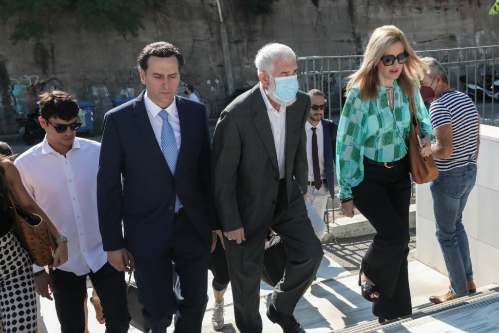 Διακόπηκε για την Παρασκευή η δίκη του Πέτρου Φιλιππίδη – Τι συνέβη – Ποιοι ηθοποιοί θα καταθέσουν