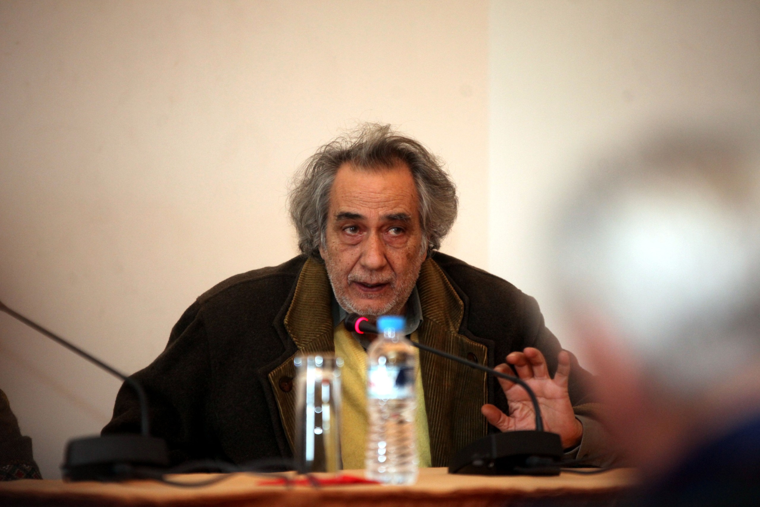 Ο Κώστας Αρζόγλου απαντά για Φιλιππίδη και Λιγνάδη – “Αυτό το κόμπλεξ…”