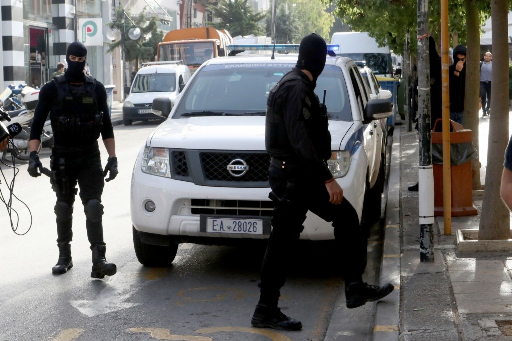 Σοκάρουν οι λεπτομέρειες για τη γυναικοκτονία στην Κρήτη – “Σκότωσα τη μάνα σου”, είπε ο συζυγοκτόνος στο γιο του