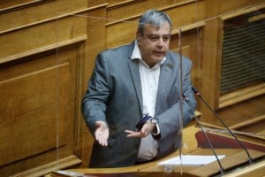«Η ΕΛ.Α.Σ παραπέμπει περισσότερο σε συνέδριο προοδευτικών ελίτ» – Τα «καρφιά» του Βερναρδάκη στον Τσίπρα