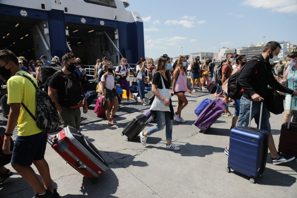 Στα 11.629 τα κρούσματα κορονοϊού την Κυριακή – Ακόμα 26 νεκροί