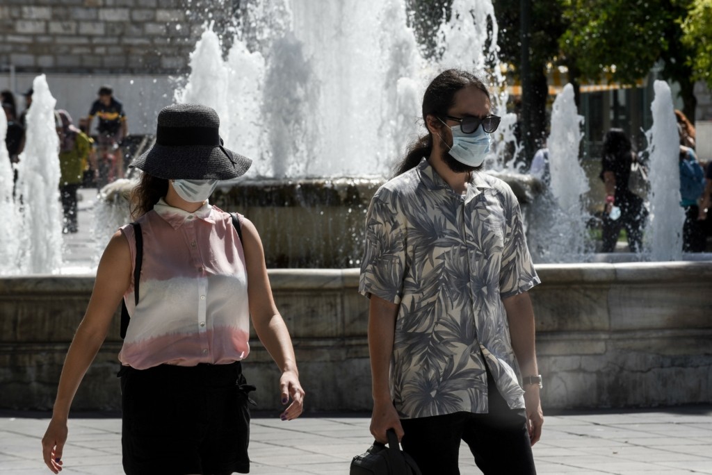 Στα 51.184 τα κρούσματα της τελευταίας εβδομάδας – Αύξηση στους θανάτους από κορονοϊό