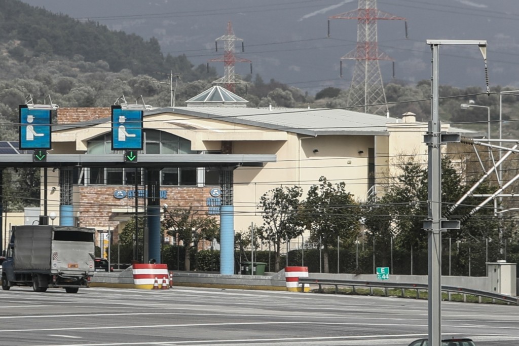 Άνοιξε η Αττική Οδός – Κλειστή παραμένει η Λ. Μαραθώνος