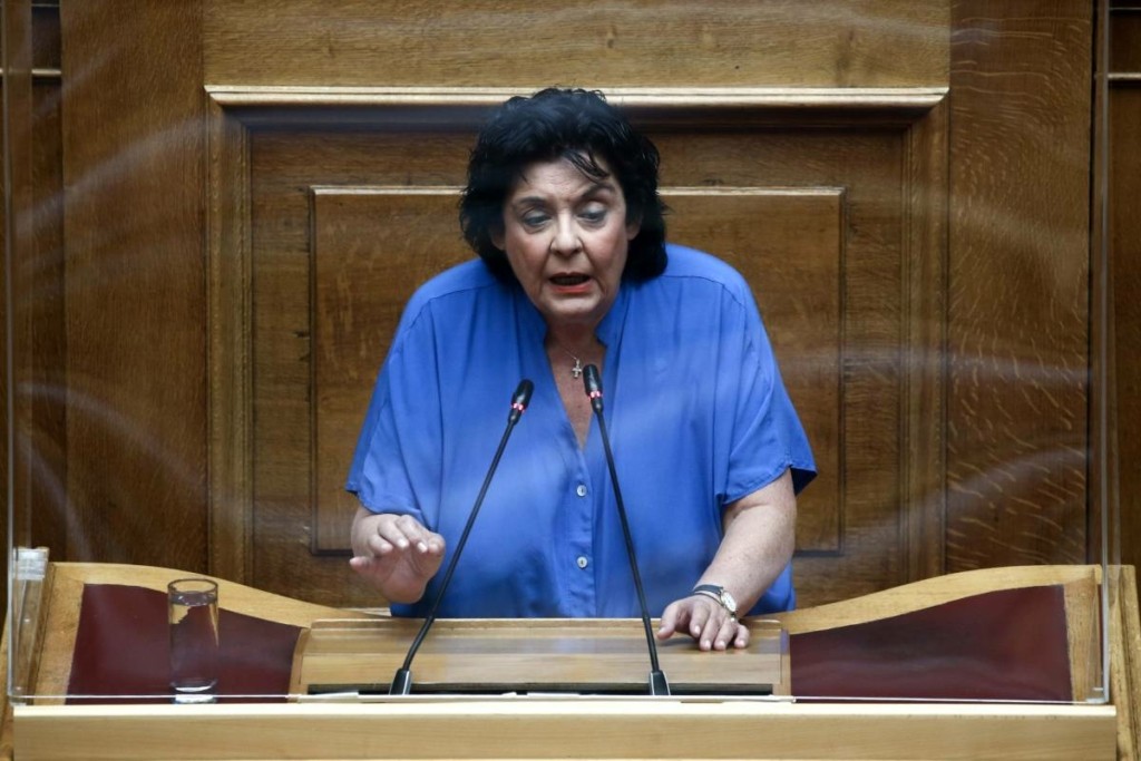 Με long Covid η Λιάνα Κανέλλη – “Δεν θα ήμουν εδώ, αν δεν είχα εμβολιαστεί”