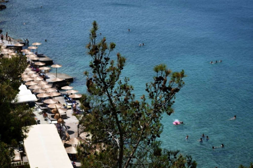 “Καμίνι” γίνεται η χώρα το Σάββατο – Μέχρι τους 39 βαθμούς θα φτάσει ο υδράργυρος