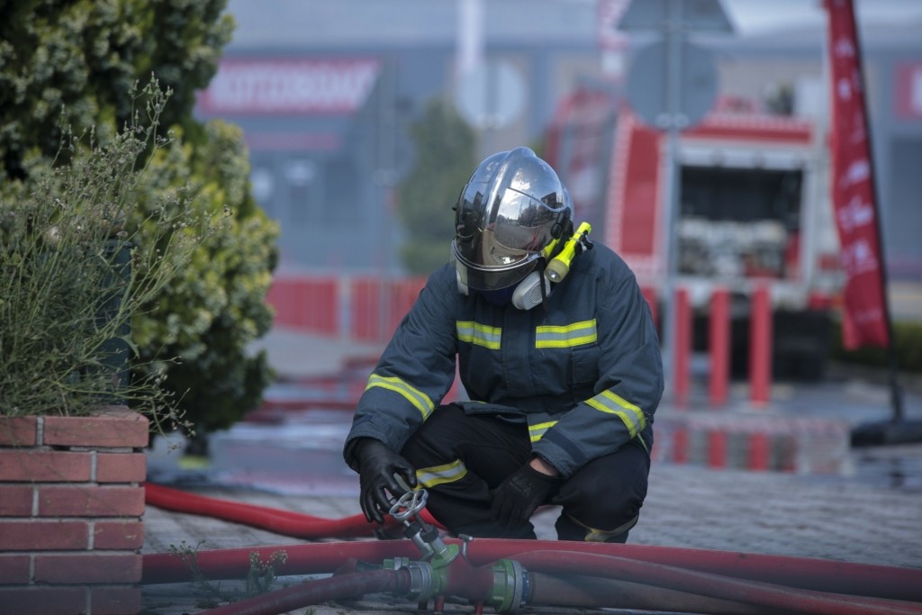 Φωτιά σε διαμέρισμα στον Άγιο Νικόλαο στην Αθήνα