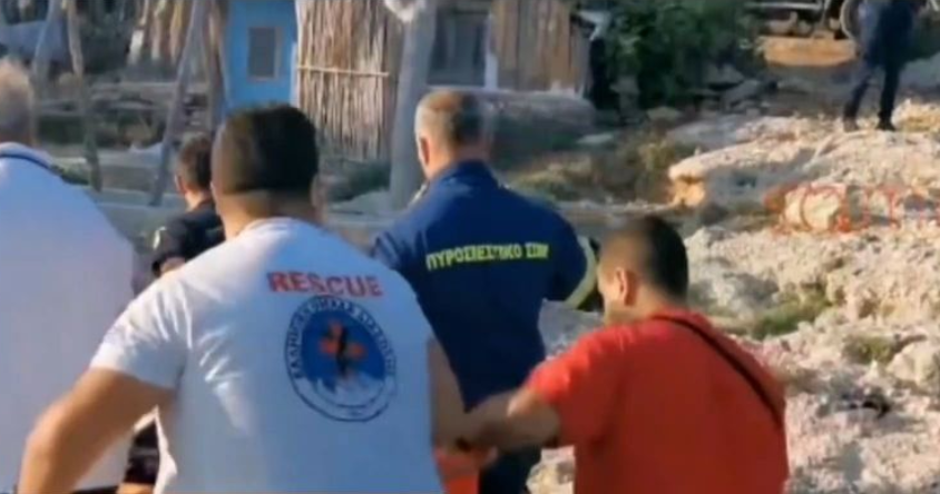 Αβάσταχτος ο πόνος για τη μητέρα του Έλληνα που σκοτώθηκε στη Σάμο – “Θέλω το παιδί μου πίσω”