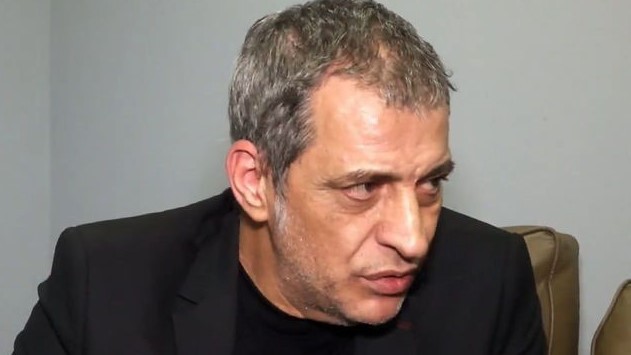 Συνελήφθη ο Θέμης Αδαμαντίδης – Τον κατήγγειλε η σύντροφός του για ξυλοδαρμό