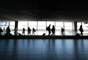 Κλειστό το αεροδρόμιο της Μασσαλίας λόγω πυρκαγιάς σε κοντινή περιοχή – Ανεστάλησαν οι πτήσεις