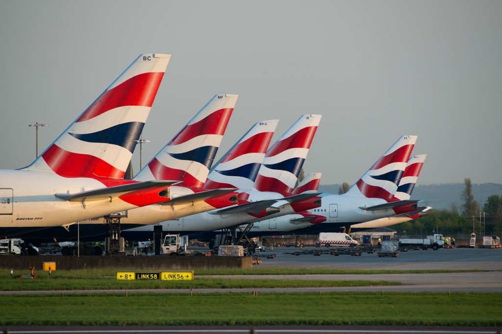 Σε μπαράζ ακυρώσεων πτήσεων προχωράει η British Airways λόγω έλλειψης προσωπικού
