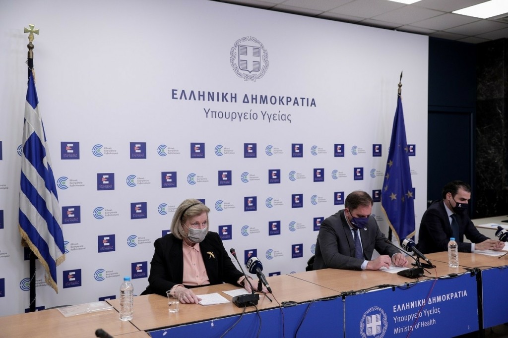 Έκτακτη ενημέρωση για τον κορονοϊό τη Δευτέρα από τον ΕΟΔΥ