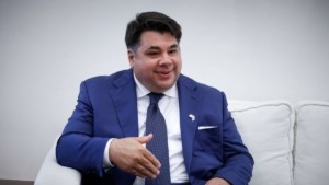 Τσούνης: «Η Γκιλφόϊλ θα είναι η καλύτερη πρέσβης που πέρασε ποτέ από την Ελλάδα»