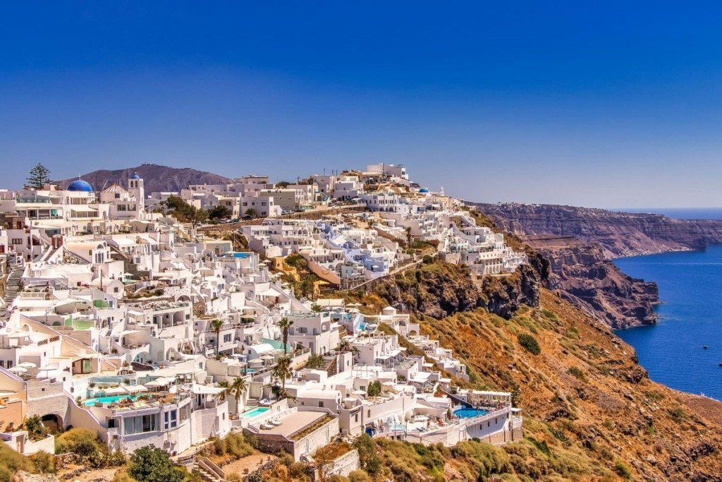 Χωρίς σταματημό οι αιτήσεις για το πρόγραμμα “Τουρισμός για Όλους” – Ξεπέρασαν τις 230.000 οι αιτήσεις