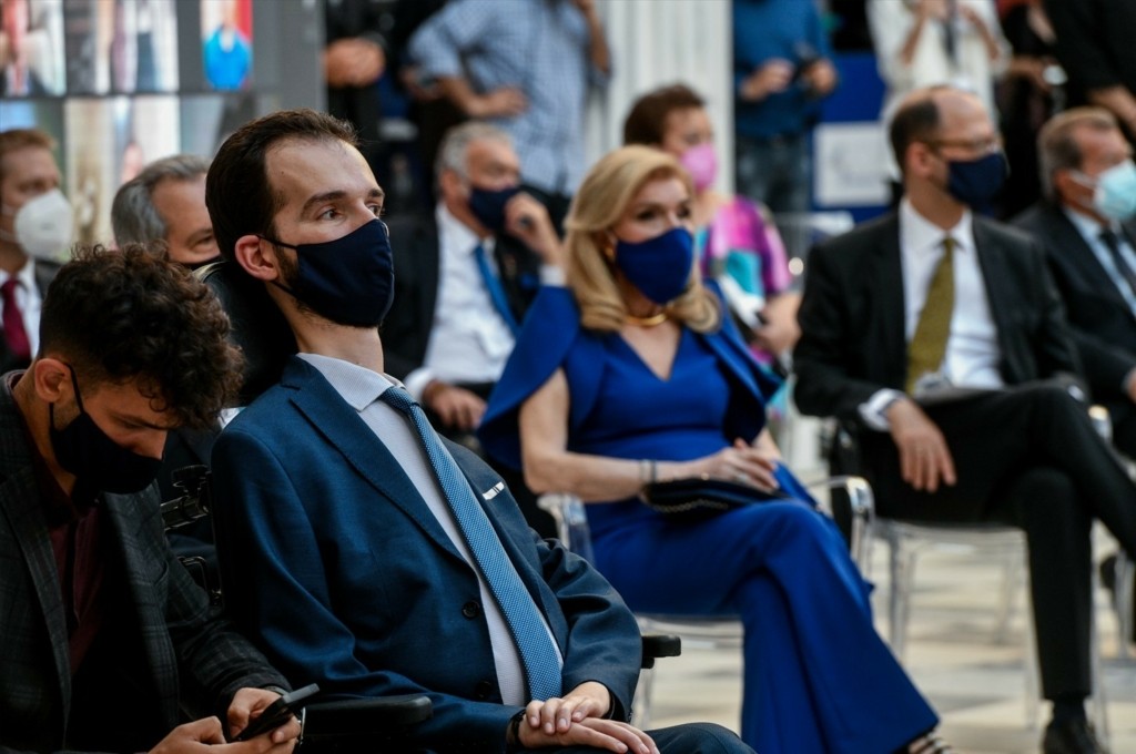 Αποχώρησε από εκδήλωση ο Στέλιος Κυμπουρόπουλος – “Αντίκρισα το θέαμα που πάντα με φοβίζει”