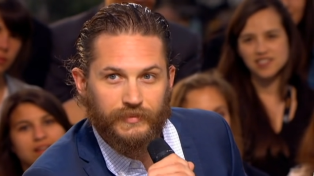 Ο Τομ Χάρντι είναι στην Ελλάδα  – Ποιο νησί επέλεξε να επισκεφθεί (pics)
