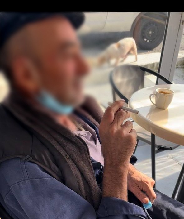 Aυτός είναι ο 59χρονος μητροκτόνος της Θεσσαλονίκης – Σκότωσε τη μητέρα του γιατί του ζήτησε νερό (pic&vids)
