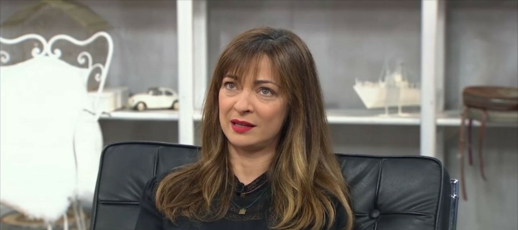 Ποια είναι η Ελληνοκύπρια ηθοποιός Έμιλυ Κολιανδρή – Γιατί βαφτίστηκε έτσι (pics)