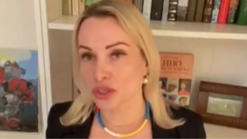 Καταδίκη Ρωσίδας δημοσιογράφου για “δυσφήμηση των ρωσικών ενόπλων δυνάμεων”