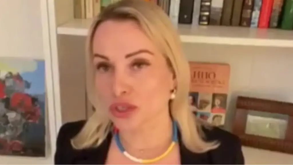 Καταδίκη Ρωσίδας δημοσιογράφου για “δυσφήμηση των ρωσικών ενόπλων δυνάμεων”