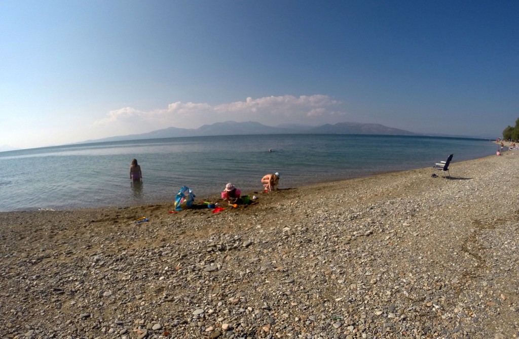 Πτώμα άνδρα εντοπίστηκε στον Κάλαμο Αττικής – Φορούσε μαγιό