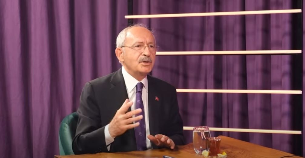 Αποκαλύψεις Κιλιτσντάρογλου που “καίνε” τον Ερντογάν – “Ξέφραγο αμπέλι” τα τουρκικά σύνορα με 10 εκατομμύρια μετανάστες”