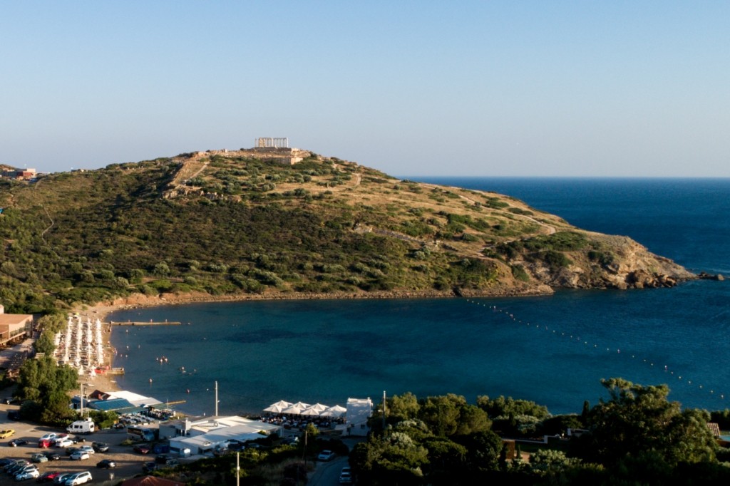 Αγωνία για δυο κολυμβητές που αγνοούνται στο Σούνιο – Μεγάλη επιχείρηση του Λιμενικού