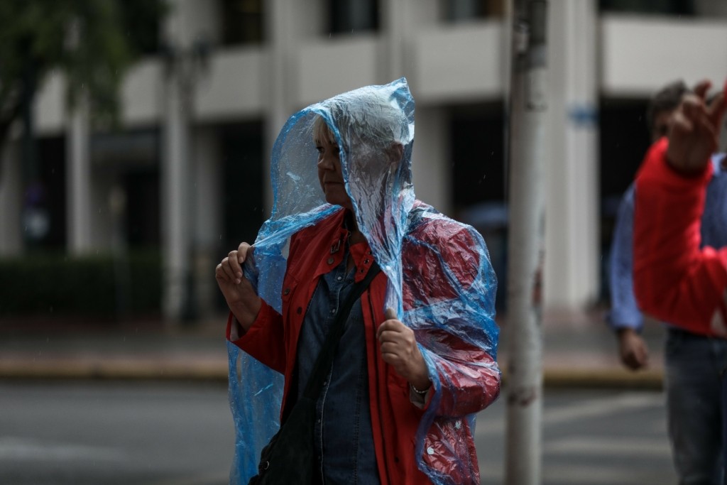 Τυπικά καλοκαιρινός ο καιρός την Τρίτη – Αστάθεια με τοπικές βροχές και καταιγίδες