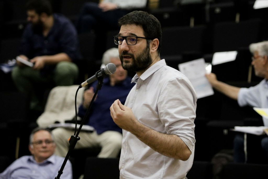 Ο Νάσος Ηλιόπουλος απαντά στον Οικονόμου –  “Επικίνδυνος ο πρωθυπουργός για την δημοκρατία και τους θεσμούς”