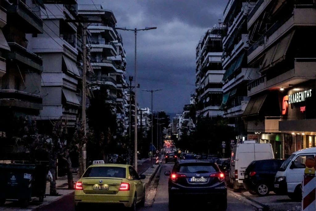 Φθινοπωρινό το σκηνικό του καιρού μέχρι και την Πέμπτη – Βροχές, καταιγίδες και χαλάζι (pic)
