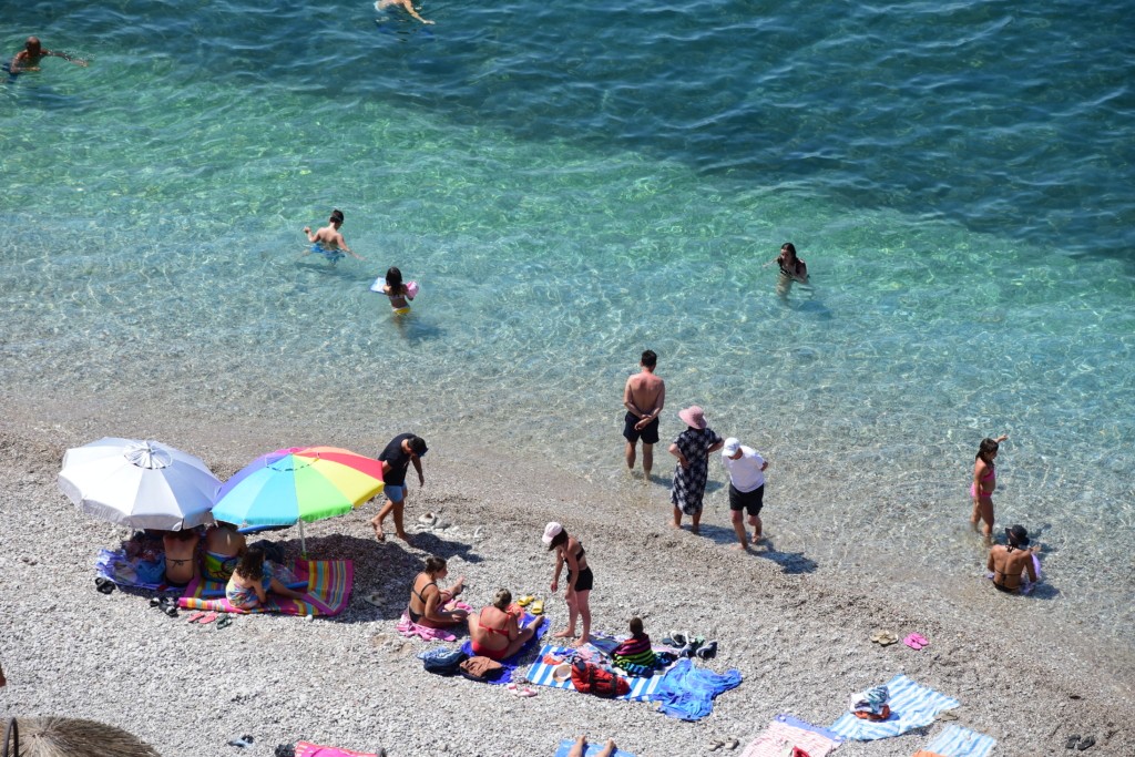 Ανεβαίνει η θερμοκρασία την Παρασκευή – Πού θα φτάσει τους 40 βαθμούς – Ισχυροί άνεμοι σε όλη τη χώρα