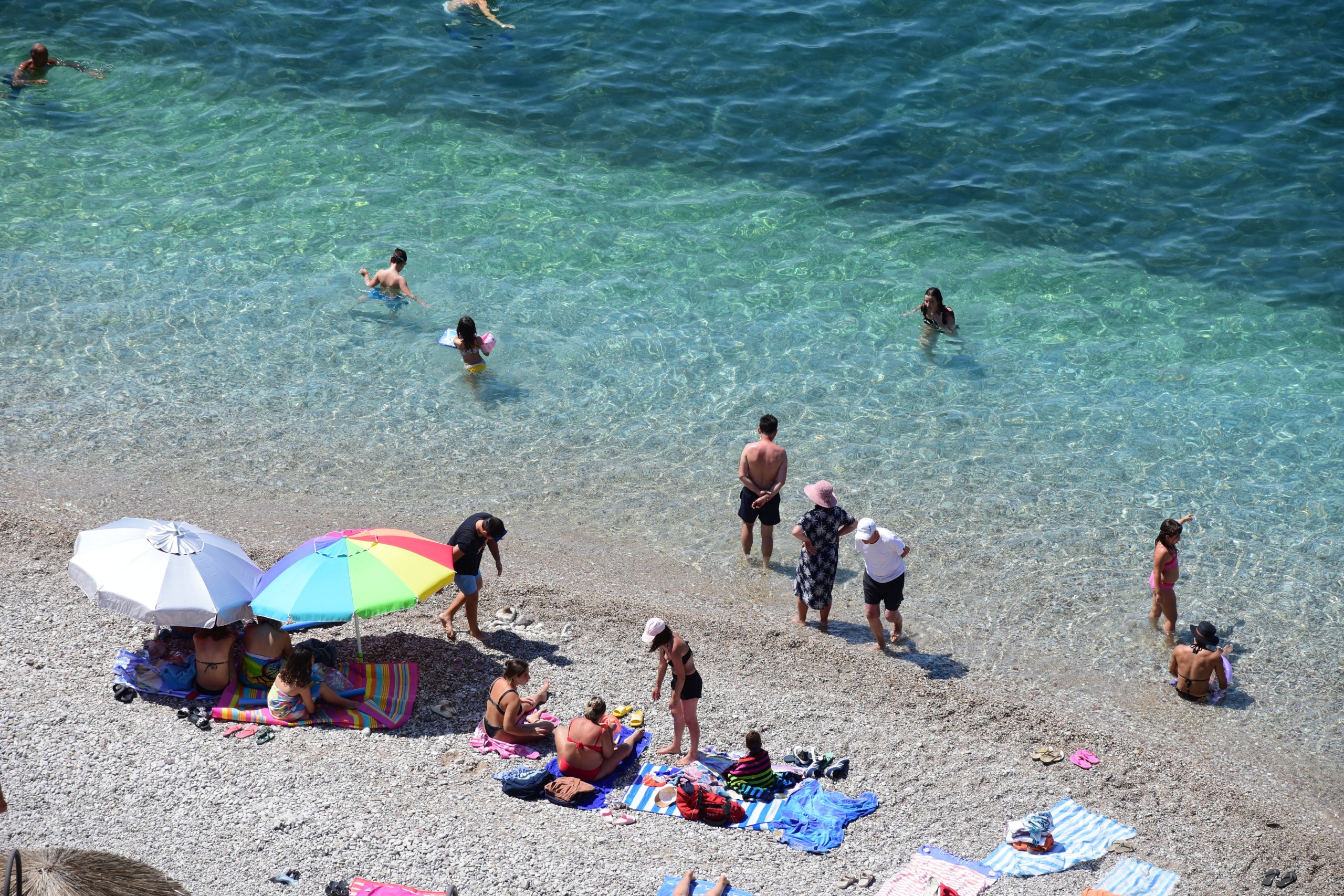 Ανεβαίνει η θερμοκρασία την Παρασκευή – Πού θα φτάσει τους 40 βαθμούς – Ισχυροί άνεμοι σε όλη τη χώρα