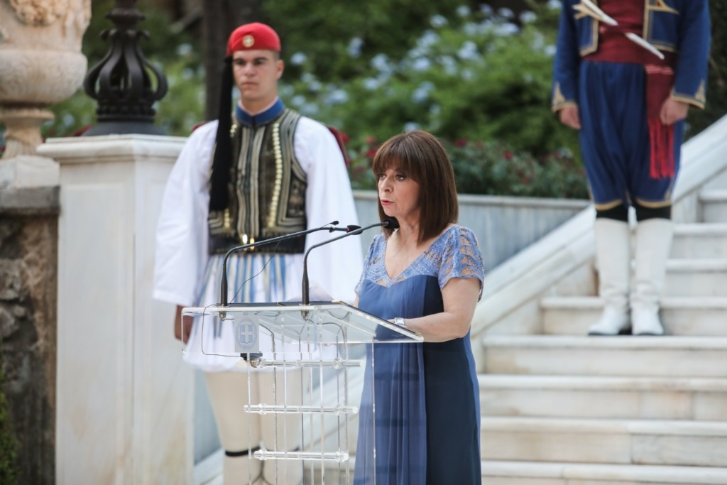 Ηχηρή παρέμβαση Σακελλαροπούλου για τις υποκλοπές – Ζητά άμεση και πλήρη διαλεύκανση