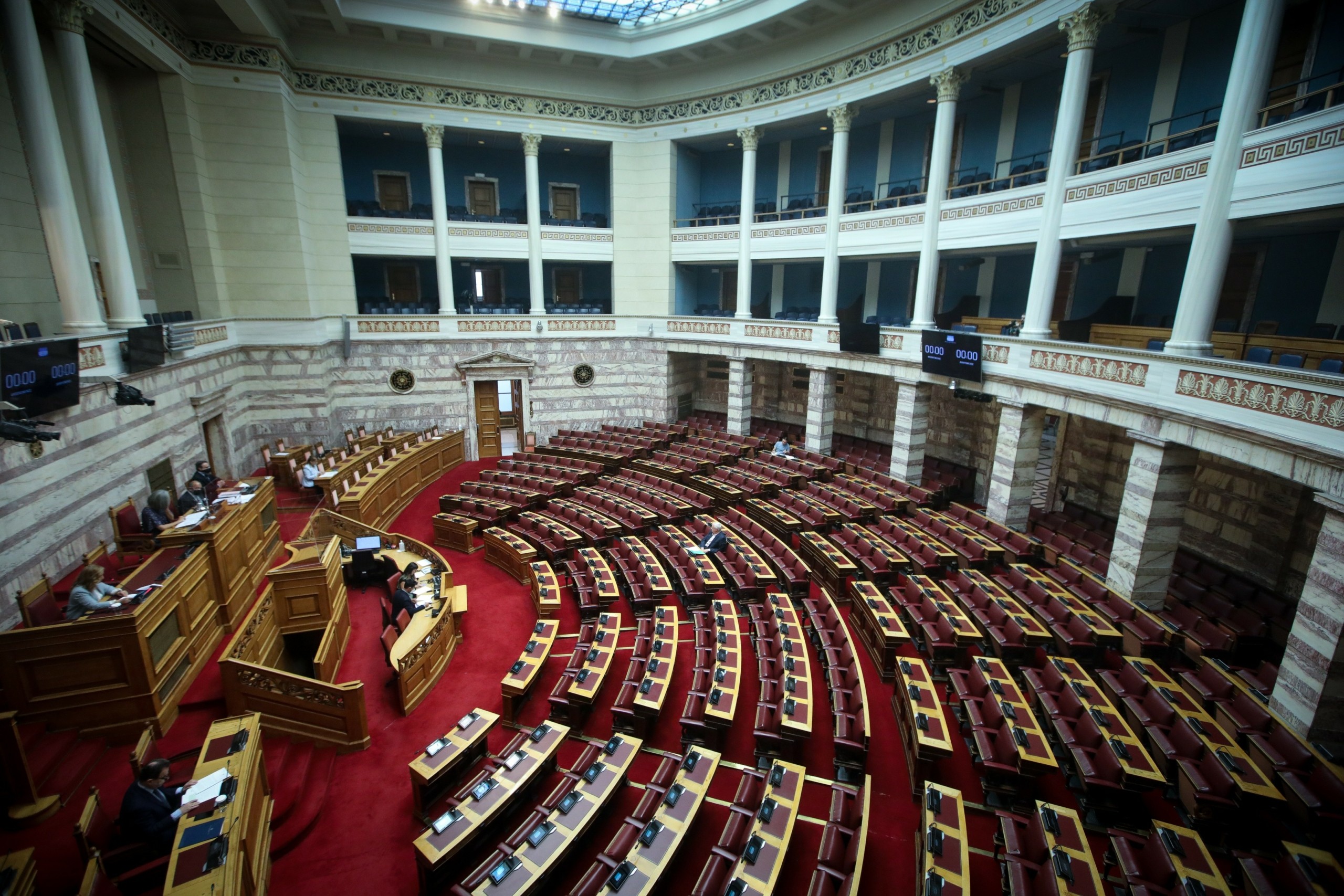 Ερώτηση του ΠΑΣΟΚ-ΚΙΝΑΛ στη Βουλή για “καθυστέρηση” δημιουργίας ηλεκτρονικού αρχείου παρακολουθήσεων