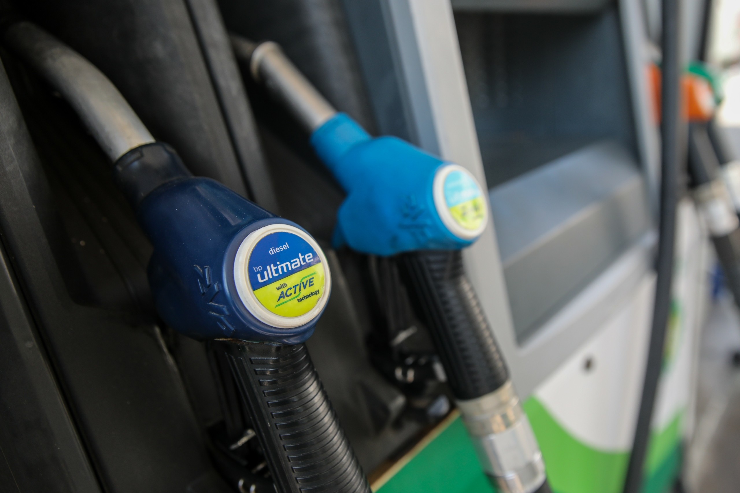 Fuel Pass 2 – Πότε θα μπουν τα χρήματα στους λογαριασμούς – Τι να προσέξετε