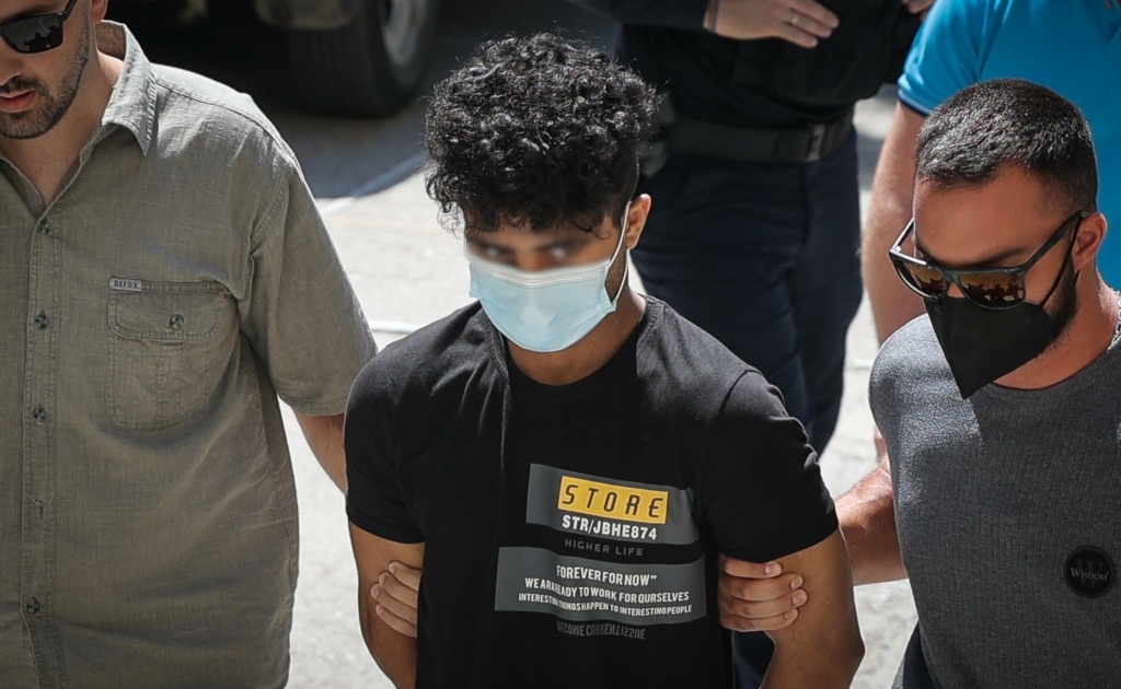 Ο Πακιστανός ομολόγησε ότι σκότωσε τη Νικολέττα – “Τσακωθήκαμε, της έκλεισα το στόμα και τη μύτη” (vids)