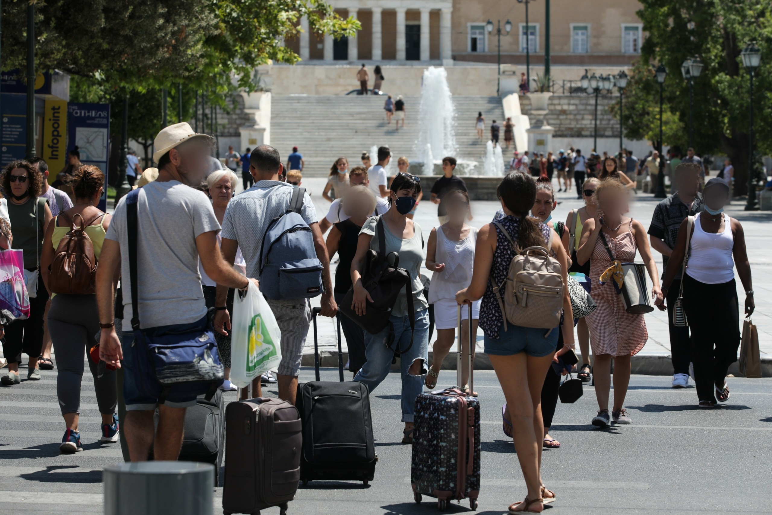 Καλά πάει ο τουρισμός – Αύξηση 17% στις αφίξεις στα νησιά του ΝΑ Αιγαίου το πρώτο επταήμερο του Αυγούστου